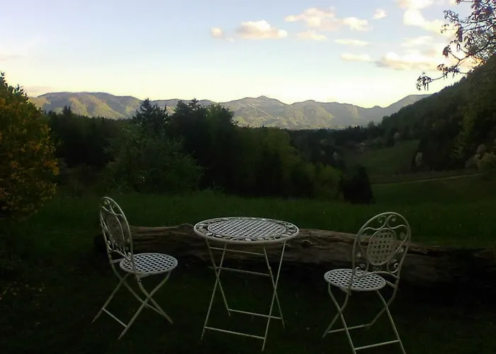 Blue * Podvrh (Braslovce)